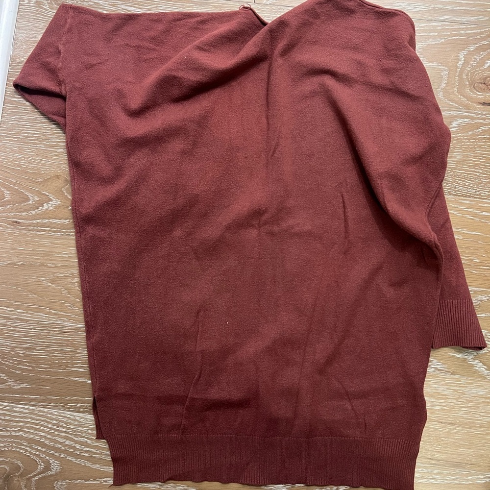 Dreamers oversized v-neck women’s sweater - Picture 2 of 3